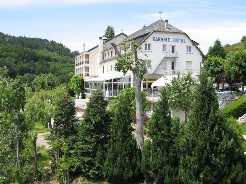 Garabit Hotel Anglards de Saint Flour Exterior photo