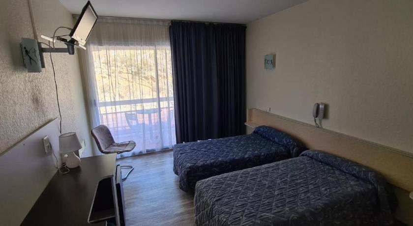 Garabit Hotel Anglards de Saint Flour Exterior photo