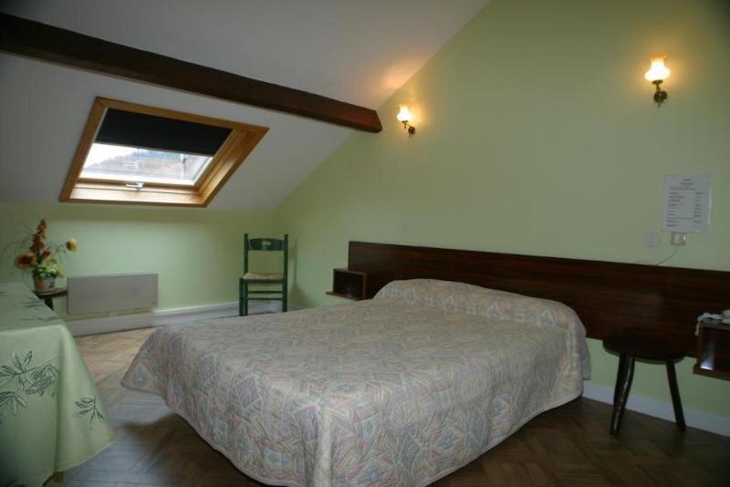 Garabit Hotel Anglards de Saint Flour Exterior photo